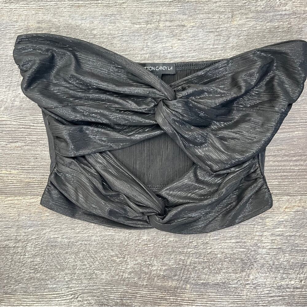 Cotton candy LA black shiny sleeveless crop top with cutouts size medium M B158